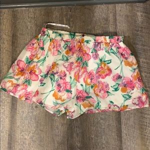 Flowy floral shorts